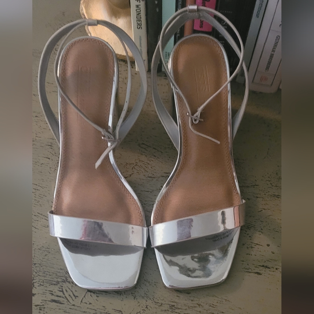 Size 9 Asos wide width silver strappy block heels